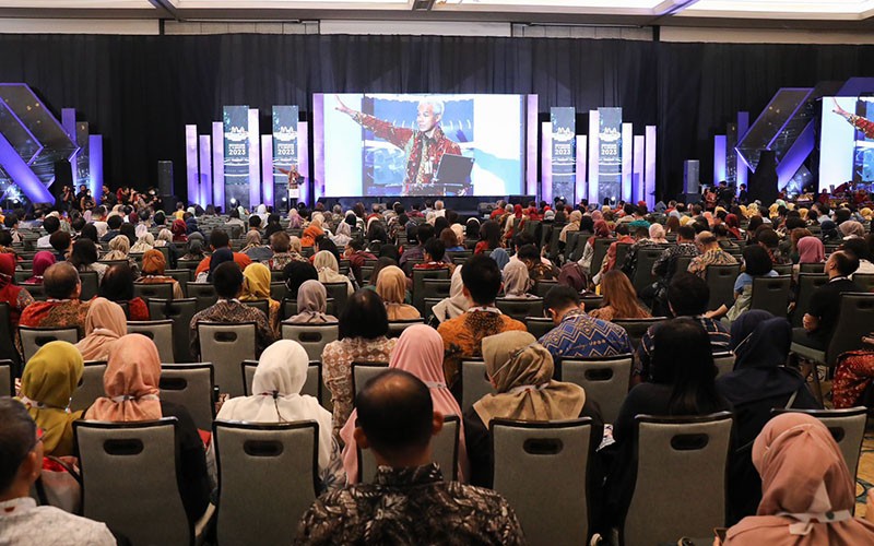 Ganjar Pranowo Dorong Peningkatan Layanan di Sektor Kesehatan - Bagian 2