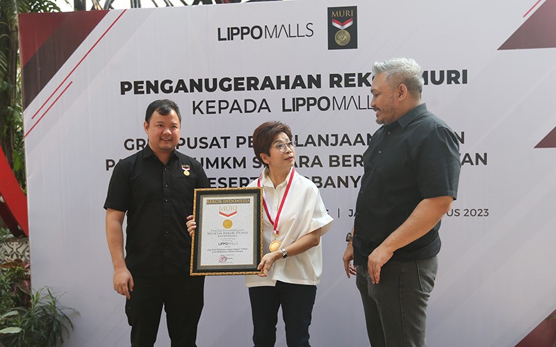 Fasilitasi 3.200 UMKM, Lippo Malls Indonesia Terima Rekor MURI - Bagian 1