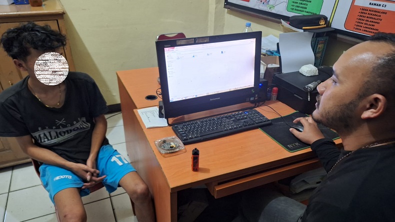 Celurit Terlepas saat Akan Bacok Warga, Remaja di Sukabumi Dihajar Massa 