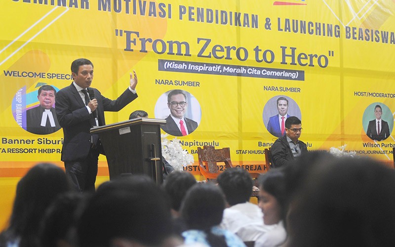 Dirut Bank BTN Berbagi Tips Sukses Meraih Cita-Cita - Bagian 1