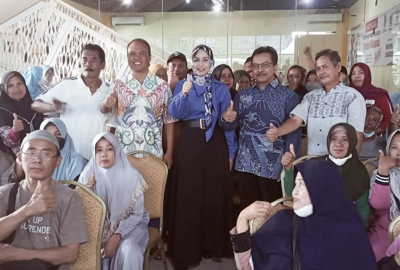 title Kagum Aksi Filantropi Dokter Faida, Rektor Unars Situbondo Kunjungi RSBS Jember Saksikan Operasi Katarak Gratis bagi Duafa Kagum Aksi Filantropi Dokter Faida, Rektor Unars Situbondo Kunjungi RSBS Jember Saksikan Operasi Katarak Gratis bagi Duafa
