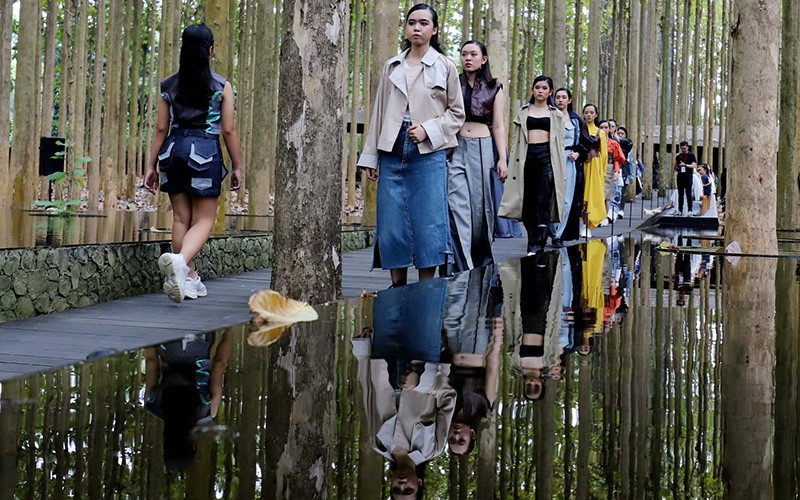 Kolaborasi ESMOD Jakarta-Bell Society Buat Produk Inovatif dan Positif bagi Lingkungan - Bagian 6