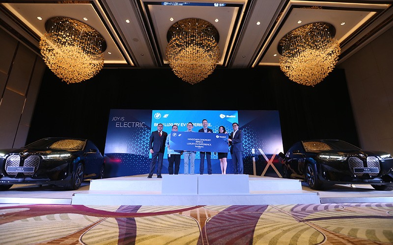 BMW iX, Kendaraan Full Listrik Premium Hadir di Hotel Mewah - Bagian 3
