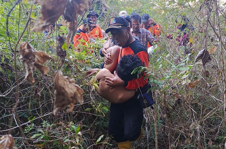 title Remaja Bantul yang Hilang di Hutan Dlingo Ditemukan, Kondisinya Lemas dan Bercelana Pendek Remaja Bantul yang Hilang di Hutan Dlingo Ditemukan, Kondisinya Lemas dan Bercelana Pendek