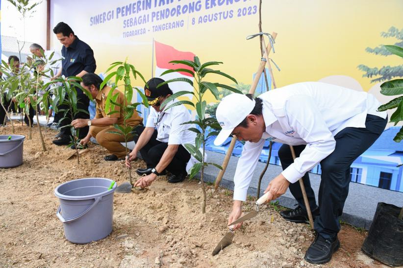 Bank BTN Revitalisasi Taman Hijau di Lingkungan Perumahan - Bagian 3