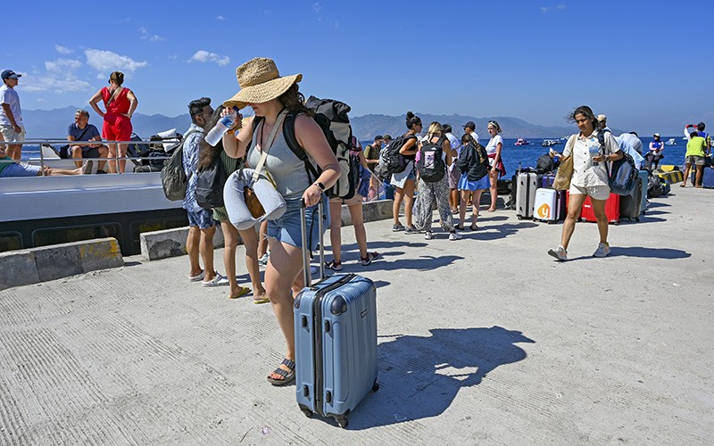Wisatawan Asing Berdatangan ke NTB, Sehari 2.000 Orang Liburan di Tiga Gili - Bagian 1