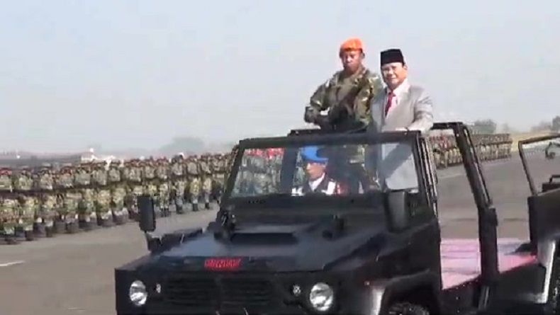 Menhan Kukuhkan 2.497 Anggota Komcad di Batujajar KBB, Amanatkan Selalu Waspada