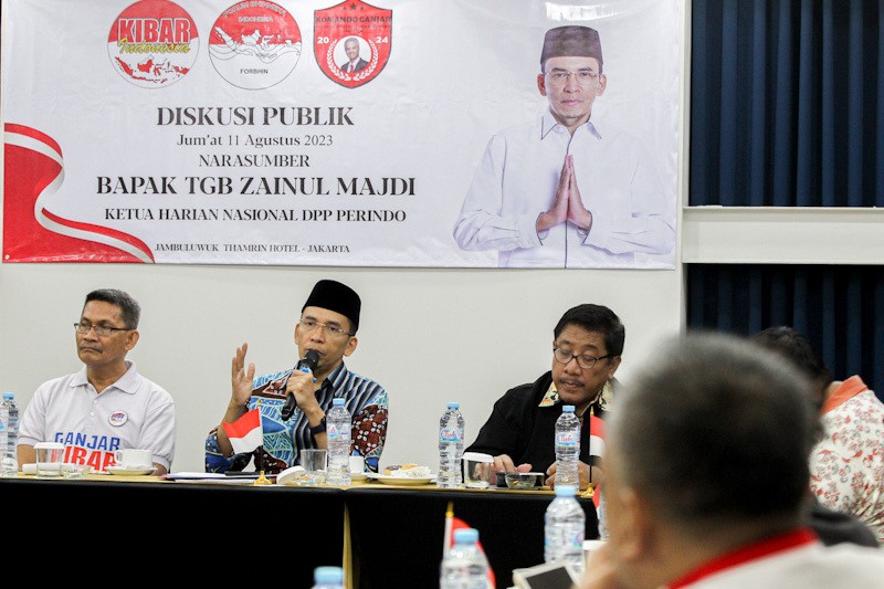 TGB Zainul Majdi Ingatkan Pendukung Ganjar Pranowo Tak Sebar Ujaran Kebencian - Bagian 2