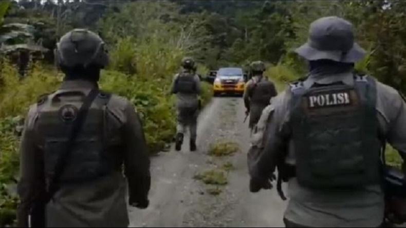 title Simpatisan KKB Egianus Kogoya Ditangkap usai Tarik Uang Rp100 Juta untuk Belanja Makanan Simpatisan KKB Egianus Kogoya Ditangkap usai Tarik Uang Rp100 Juta untuk Belanja Makanan