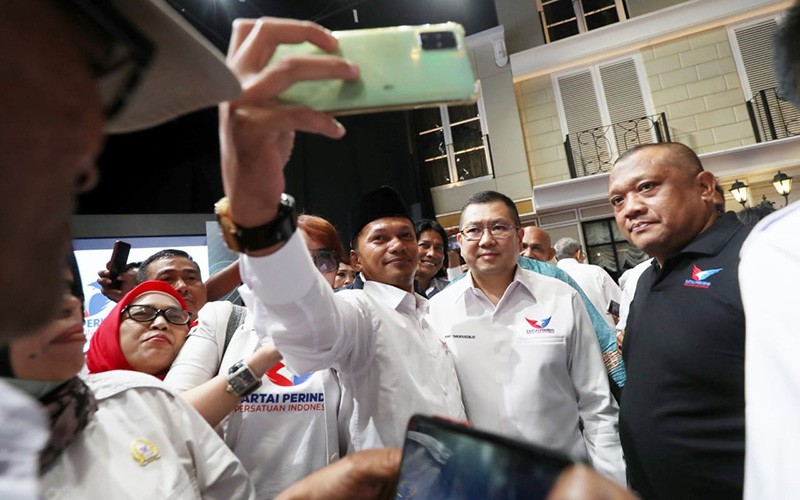 HT Pimpin Konsolidasi Partai Perindo se-DKI & Banten : Optimistis Raih 2 Digit, Jangan Gentar! - Bagian 3