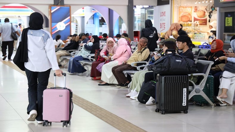 title Khusus HUT ke-78 RI, Daop 2 Bandung Diskon 3.980 Tiket Kereta Api Khusus HUT ke-78 RI, Daop 2 Bandung Diskon 3.980 Tiket Kereta Api