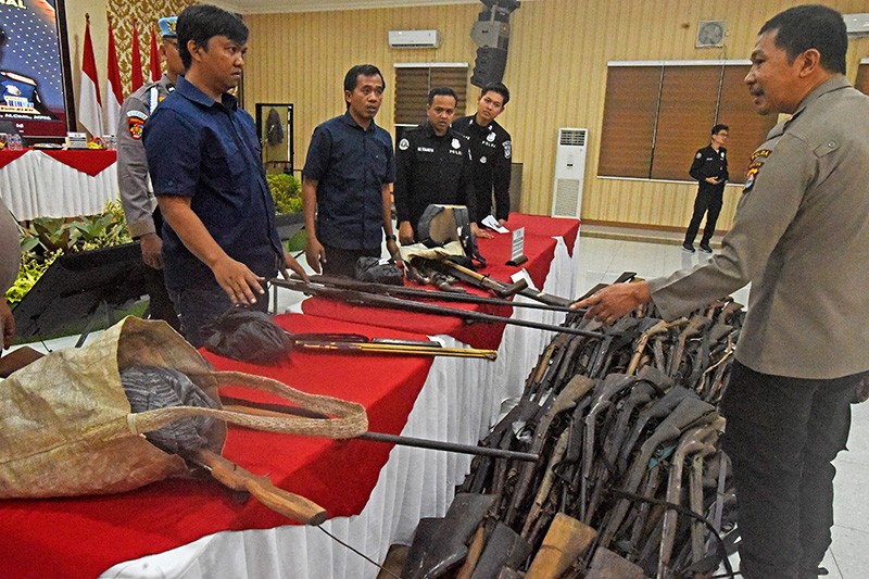 Tumpukan Senjata Api Pemburu Badak Jawa dan Hewan Dilindungi di Ujung Kulon - Bagian 2