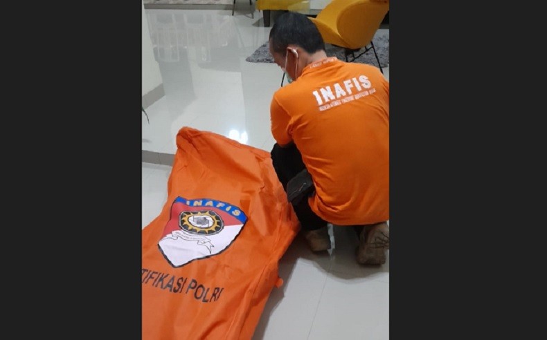 Kronologi Pria Tewas Gantung Diri di Rumah Pengacara, Sempat Bawa Makanan