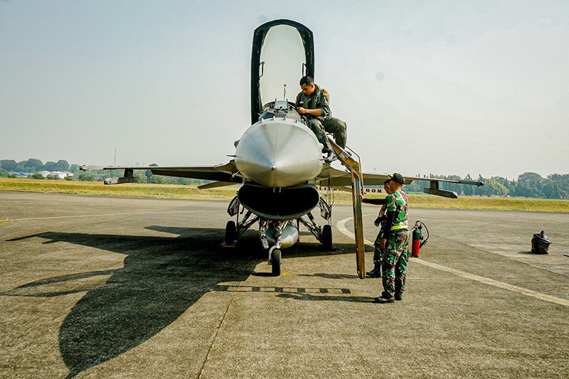 Melihat Persiapan Penerbang Pesawat Tempur TNI AU Jelang Flypass HUT ke-78 RI  - Bagian 4