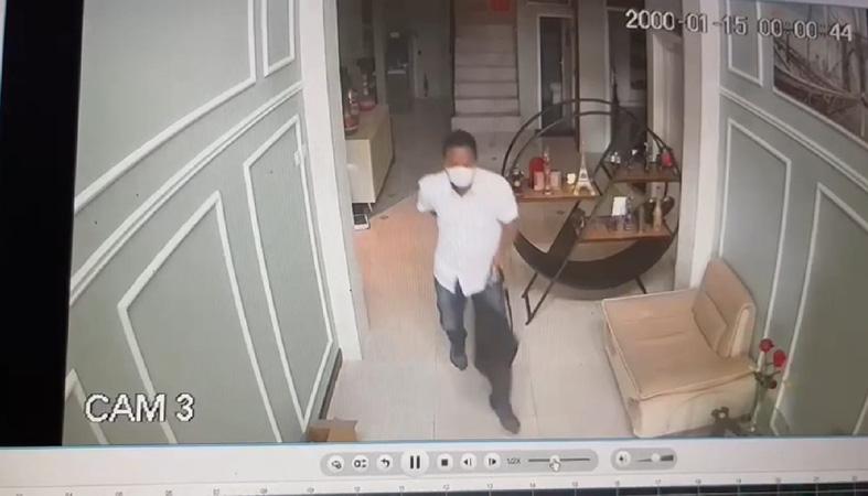 Aksi Komplotan Pencurian Rumah Kosong di Semarang, Pelaku Gasak Brankas Rp700 Juta