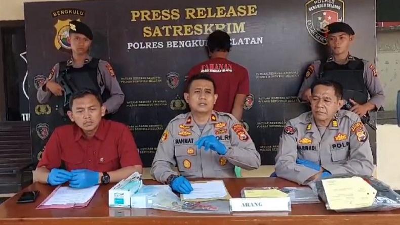 2 Pemuda Duel Pakai Sajam Rebutan Janda di Bengkulu Selatan, 1 Orang Tewas