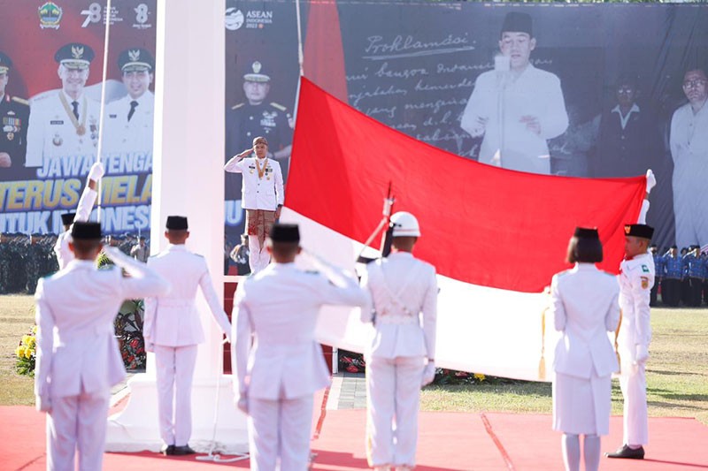 Ganjar Apresiasi Petani dan Buruh: Kerja Keras Panjenengan Menjadikan Jateng Lumbung Pangan RI - Bagian 2