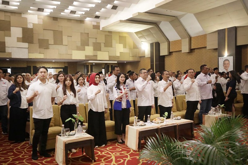 Panaskan Mesin Partai di Jabar, HT Ungkap Alasan Perindo Kerap Bagikan Gerobak UMKM - Bagian 3