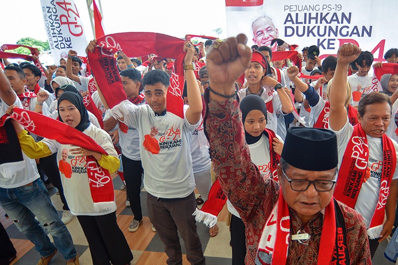Ratusan Relawan di Padang Deklarasi Dukung Ganjar Pranowo - Bagian 1