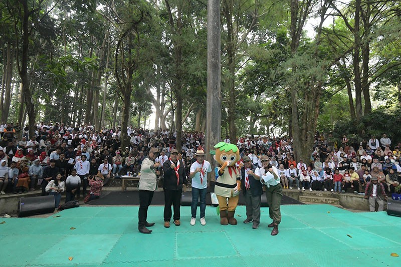 83 Juta Bibit Pohon Tertanam dan 81 Ribu Ha Lahan Kritis Pulih di Jabar - Bagian 2