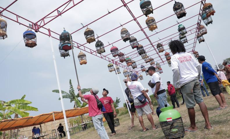 Dukung Kearifan Lokal, Pena Mas Ganjar Resmikan Gantangan Pertapa di Tegal 