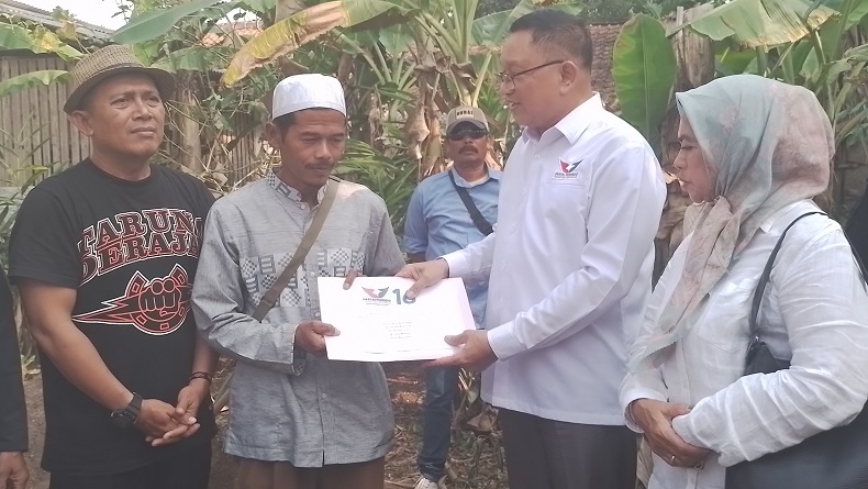 Bacaleg Partai Perindo Sambangi Korban Kebakaran di Cianjur, Semangat Terus Berbagi