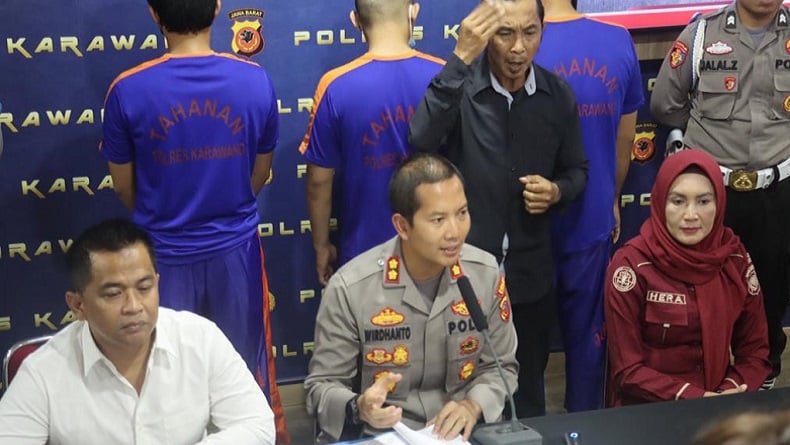 title Pelaku Tawuran Antarpelajar SMP yang Tewaskan 1 Orang di Kutagandok Karawang Tertangkap Pelaku Tawuran Antarpelajar SMP yang Tewaskan 1 Orang di Kutagandok Karawang Tertangkap