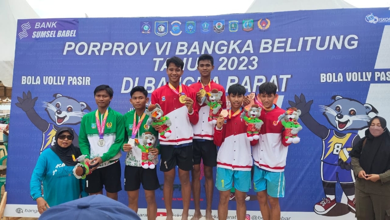 title Porprov Babel, Kontingen Pangkalpinang Borong Medali Emas di Cabor Voli Pasir Porprov Babel, Kontingen Pangkalpinang Borong Medali Emas di Cabor Voli Pasir
