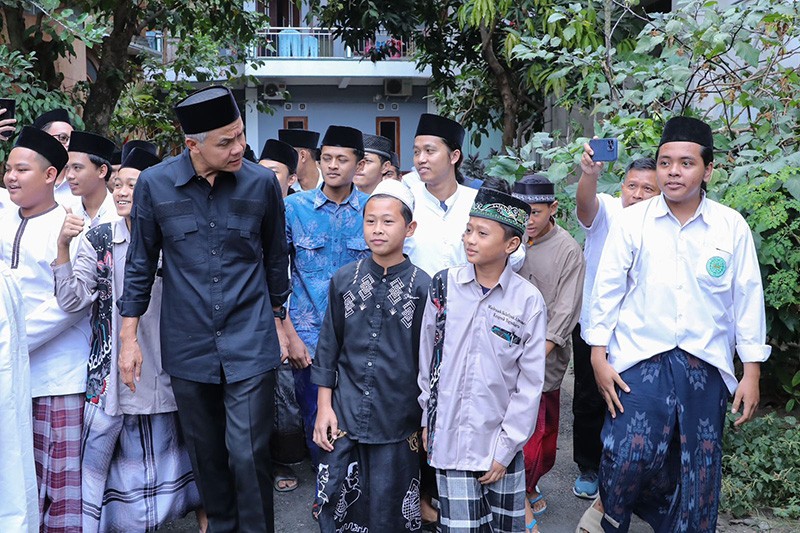 Ganjar Ajak Nahdliyin Jaga Keutuhan NKRI Jelang Kontestasi Politik - Bagian 4