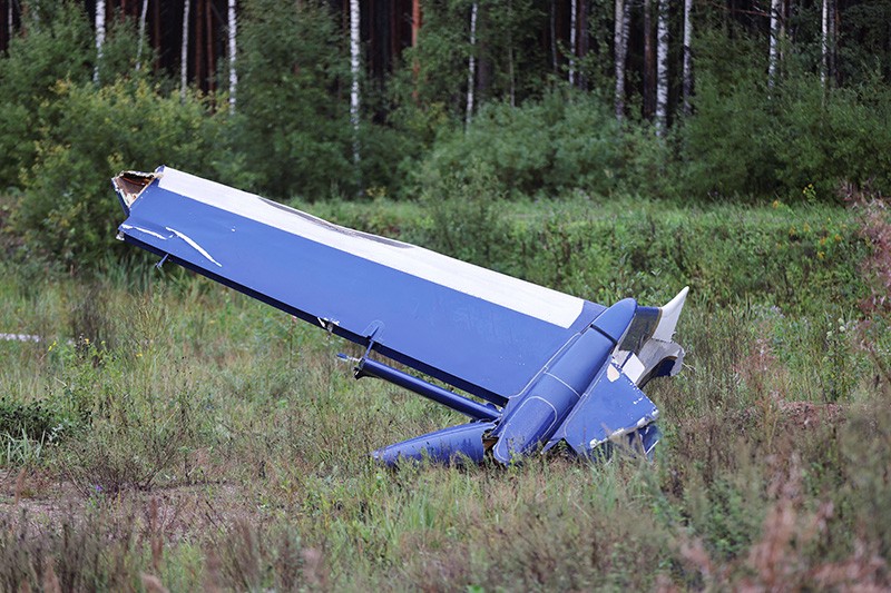 Puing-Puing Pesawat Jatuh Diduga Bawa Bos Wagner Group Yevgeny Prigozhin - Bagian 1