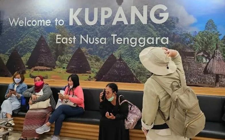 title Profil Bandar Udara Internasional El Tari Kupang, Beroperasi sejak Masa Penjajahan Belanda Profil Bandar Udara Internasional El Tari Kupang, Beroperasi sejak Masa Penjajahan Belanda