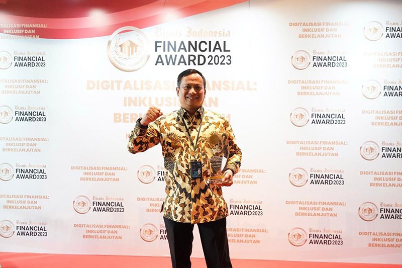 Berdayakan Ultra Mikro, PNM Raih Penghargaan Micro Finance Empowerment - Bagian 1