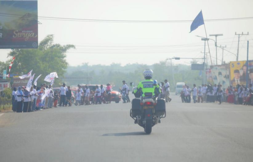HT Disambut Antusias Simpatisan Partai Perindo saat Tiba di Banjarmasin - Bagian 3