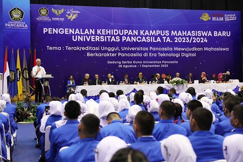 Ganjar Beberkan Kontribusi Gen Z Jadikan Ekonomi Indonesia Terbesar ke-4 Dunia Tahun 2050 - Bagian 2