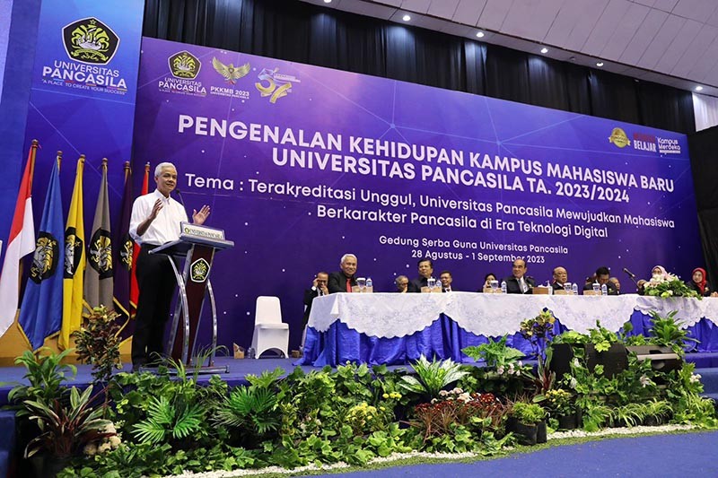 Ganjar Beberkan Kontribusi Gen Z Jadikan Ekonomi Indonesia Terbesar ke-4 Dunia Tahun 2050 - Bagian 3