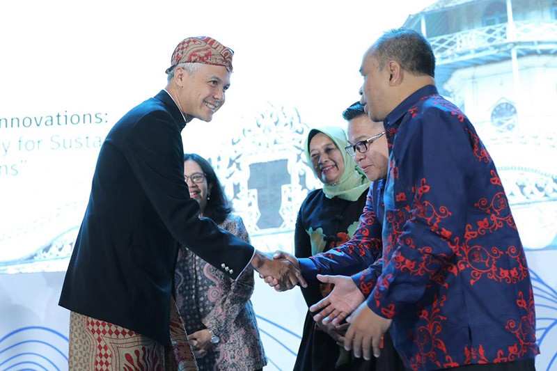 Temui Ganjar, Ratusan Relawan Asal Jabar: Beliau Pemimpin yang Paling Mengerti Desa - Bagian 1