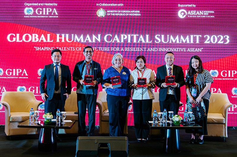 Dorong Kesadaran Perlindungan Kesehatan dan Ketahanan Finansial, Prudential Indonesia Dukung Pengembangan SDM Unggul - Bagian 1