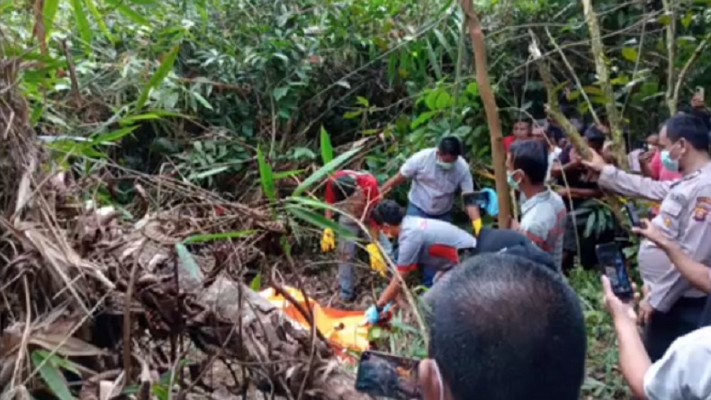Akal Bulus Dukun Empat Lawang Bunuh Selingkuhan, Pura-Pura Bantu Keluarga Cari Mayat Korban