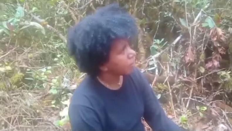 title Biadab, KKB Bunuh Aktivis Perempuan Cucu dari Kepala Suku Silo Orang Asli Papua Biadab, KKB Bunuh Aktivis Perempuan Cucu dari Kepala Suku Silo Orang Asli Papua