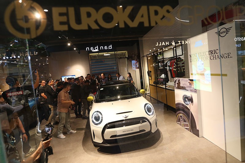 MINI Indonesia Buka Diler Resmi MINI Eurokars Studio di Central Market PIK - Bagian 2