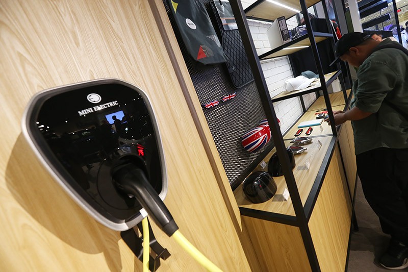 MINI Indonesia Buka Diler Resmi MINI Eurokars Studio di Central Market PIK - Bagian 5