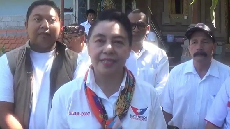 title Konsolidasi di Klungkung, Bacaleg DPR Dapil Bali Selvianti: Kita Bersatu Menangkan Perindo Konsolidasi di Klungkung, Bacaleg DPR Dapil Bali Selvianti: Kita Bersatu Menangkan Perindo