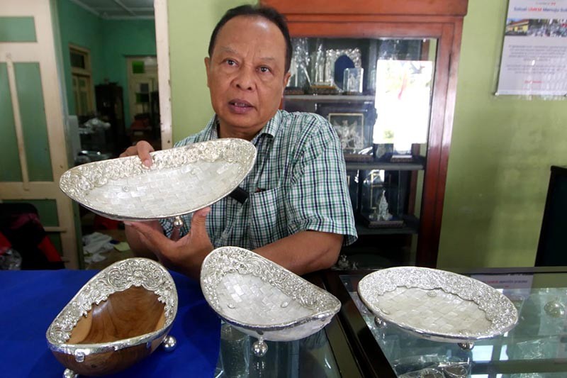 Perajin Perak Mitra Binaan Jamkrindo Manfaatkan PUMK Sejak 2018 - Bagian 3