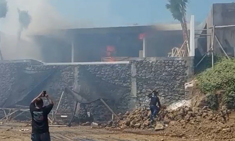 Warga Karangasem Bakar Proyek Hotel di Kawasan Suci, Kecewa Protes Tak Ditanggapi