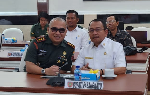 title Bupati bersama Dandim 1427 Pasangkayu Hadiri Paparan TMMD ke-118 Bupati bersama Dandim 1427 Pasangkayu Hadiri Paparan TMMD ke-118
