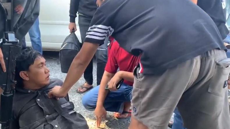 title Pria di Makassar Tikam Teman Mantan Istri hingga Tewas, Motif Terbakar Cemburu Pria di Makassar Tikam Teman Mantan Istri hingga Tewas, Motif Terbakar Cemburu