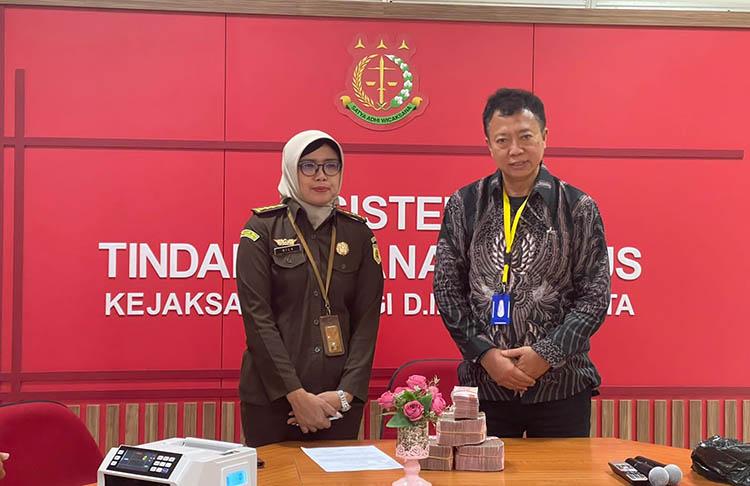 title Mantan Kepala Dispetaru DIY Kembalikan Uang Gratifikasi Rp4.05 Miliar Mantan Kepala Dispetaru DIY Kembalikan Uang Gratifikasi Rp4.05 Miliar
