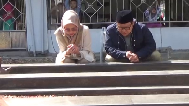 Jelang Deklarasi, Cak Imin Ziarah ke Makam Sang Kakek di Jombang