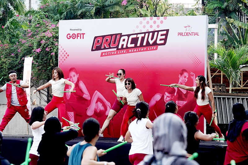 1.200 Peserta Mengikuti PRUActive, Olahraga Bersama dari Yoga hingga Zumba - Bagian 4