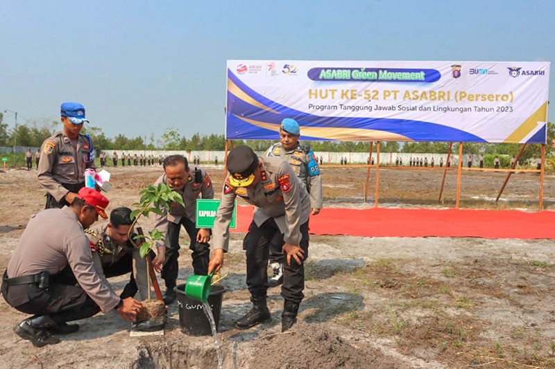 Program Green Movement, ASABRI Serahkan 1000 Bibit Pohon ke Polda Kalteng dan Sulteng - Bagian 3
